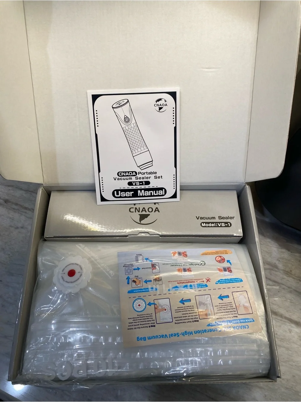 NIB CNAOA Portable Vacuum Sealer Set with  30 PCS Vacuum Seal Bags